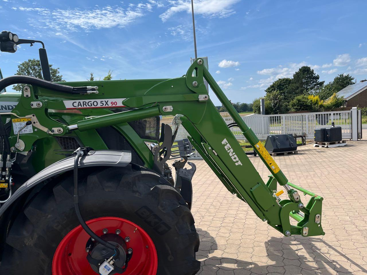 Fendt Cargo 5x90 - Челен товарач за трактор: снимка 3 Fendt Cargo 5x90 - Челен товарач за трактор: снимка 3