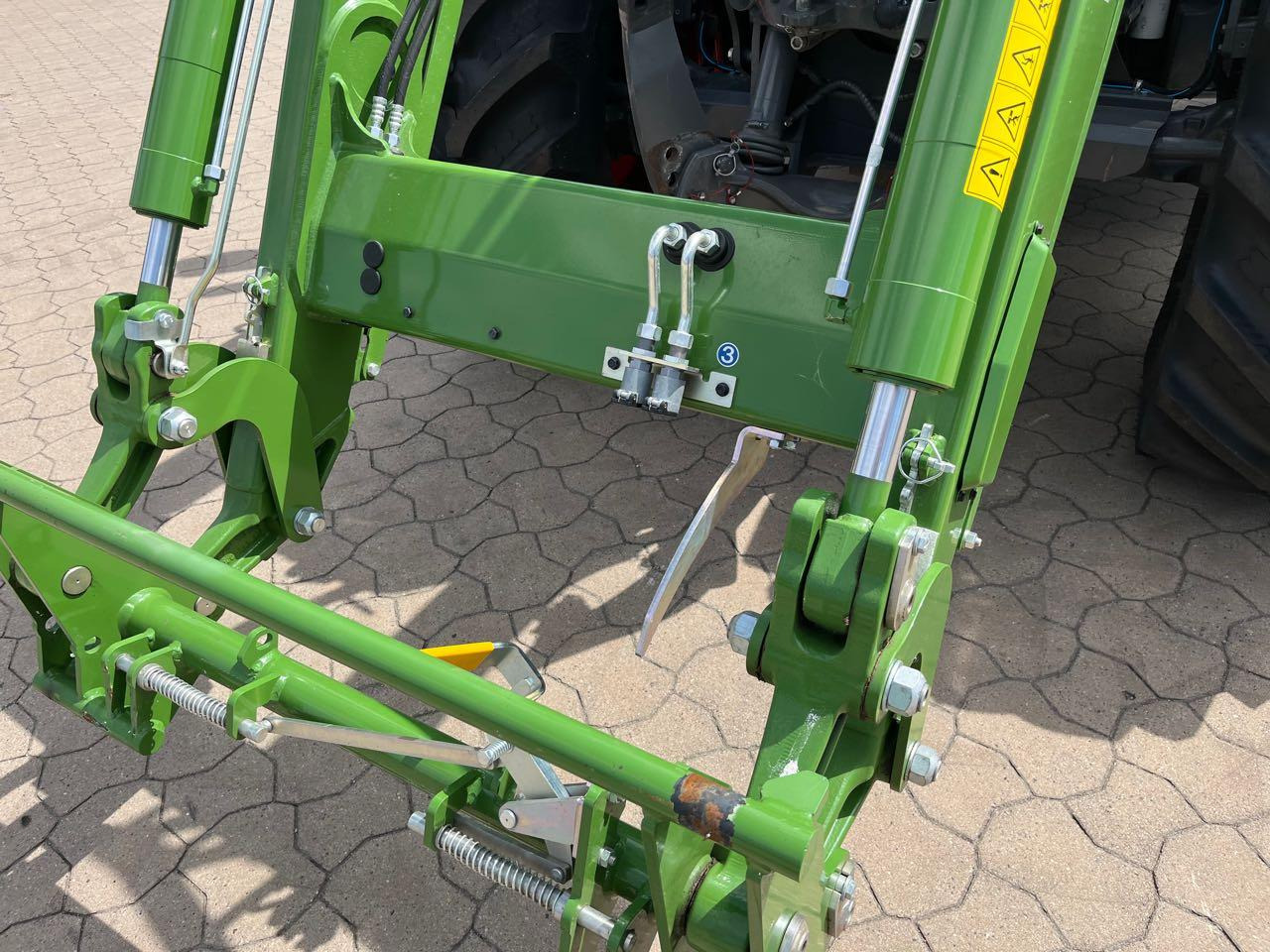 Fendt Cargo 5x90 - Челен товарач за трактор: снимка 2 Fendt Cargo 5x90 - Челен товарач за трактор: снимка 2