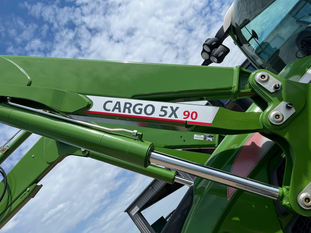 Fendt Cargo 5x90 - Челен товарач за трактор: снимка 1 Fendt Cargo 5x90 - Челен товарач за трактор: снимка 1