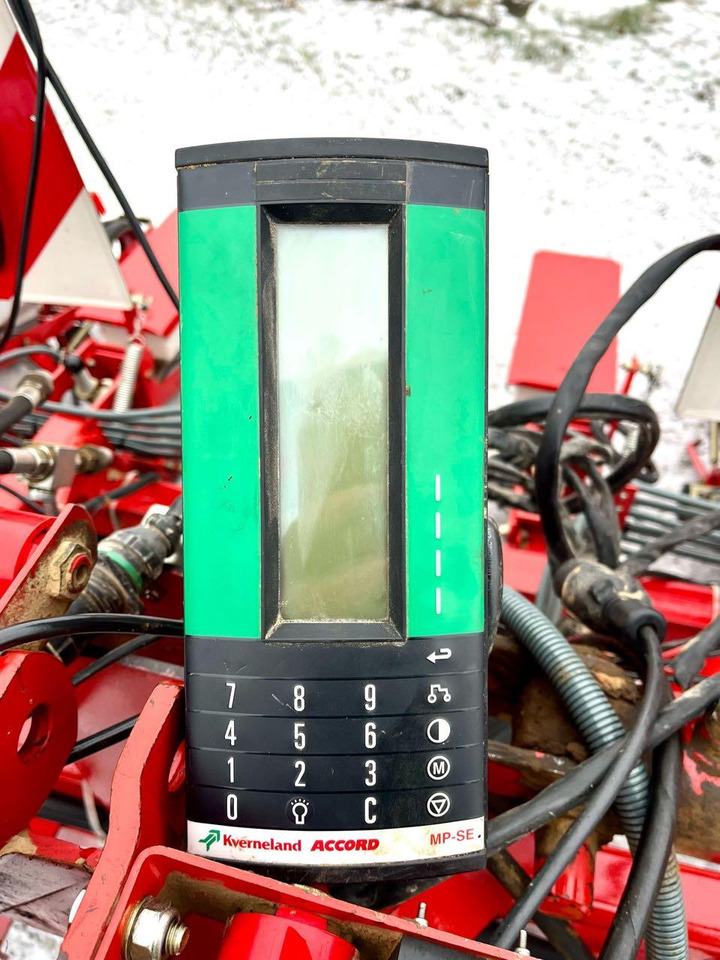 Лизинг на Kverneland Monopill SE Kverneland Monopill SE: снимка 8