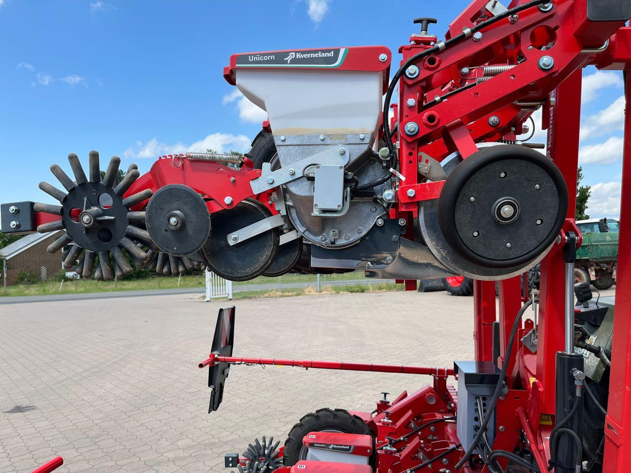 Прецизна сеялка Kverneland Unicorn SD e-drive: снимка 13