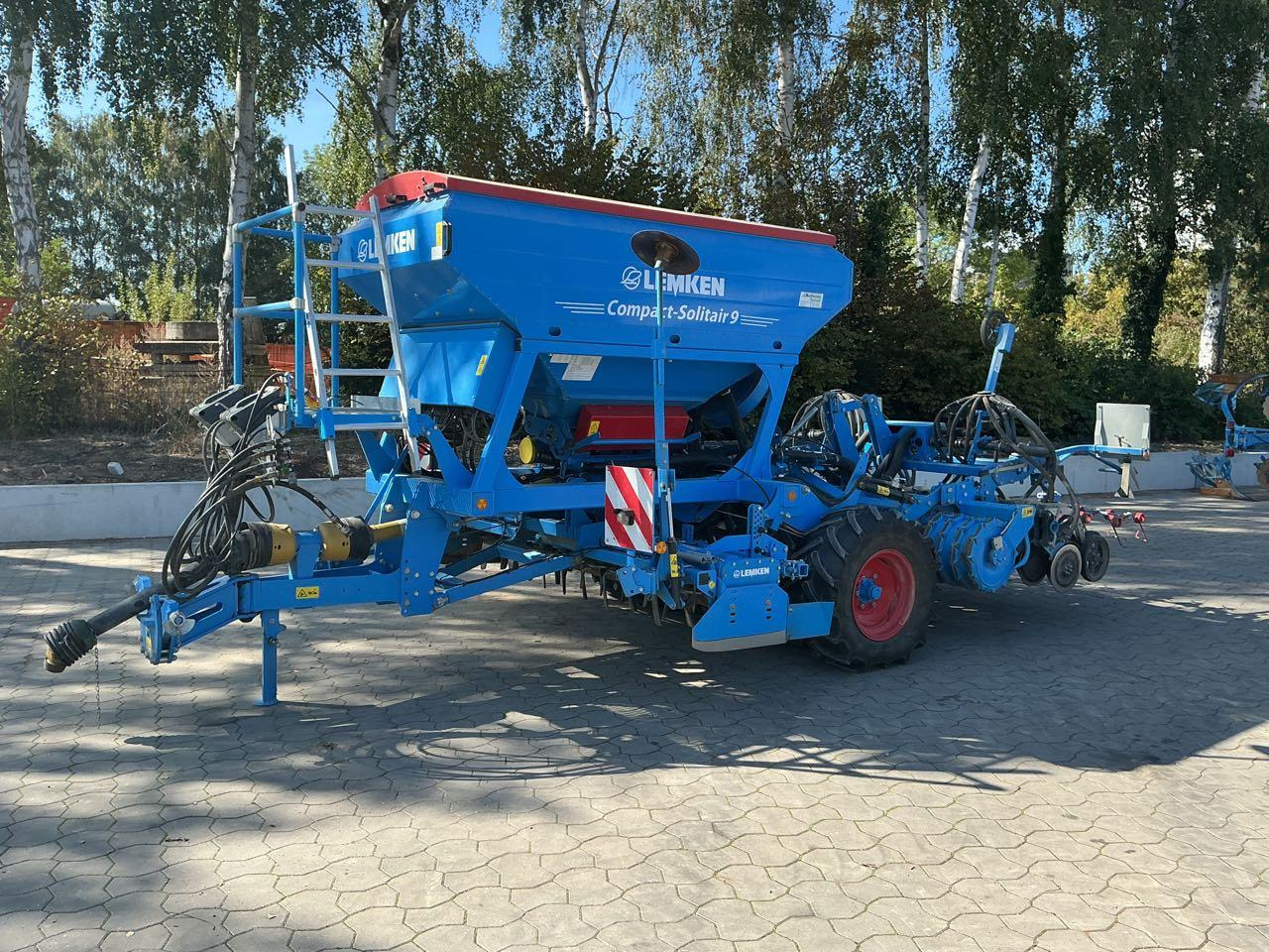 Lemken Compact Solitair 9/300 Z - Комбинирана сеялка: снимка 1 Lemken Compact Solitair 9/300 Z - Комбинирана сеялка: снимка 1