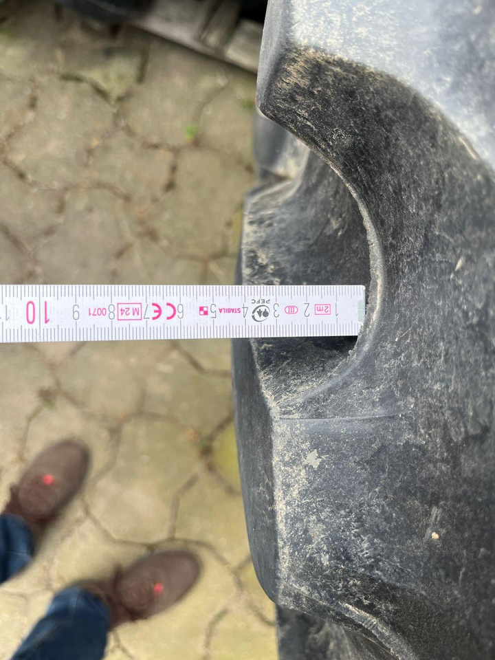 Trelleborg TM 700 - Гума: снимка 4 Trelleborg TM 700 - Гума: снимка 4