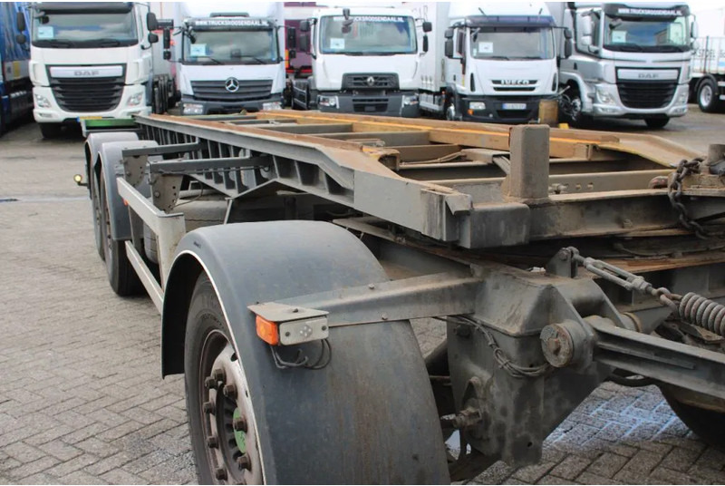 Burg 3X SAF - Контейнеровоз/ Сменна каросерия ремарке: снимка 5 Burg 3X SAF - Контейнеровоз/ Сменна каросерия ремарке: снимка 5