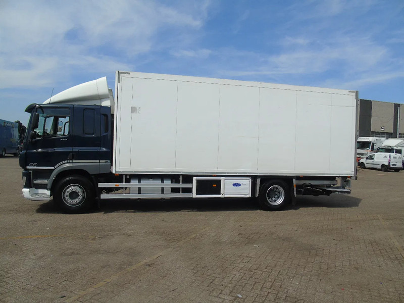 DAF CF 220 + CARRIER + EURO 6 + LIFT - Рефрижератор камион: снимка 3 DAF CF 220 + CARRIER + EURO 6 + LIFT - Рефрижератор камион: снимка 3