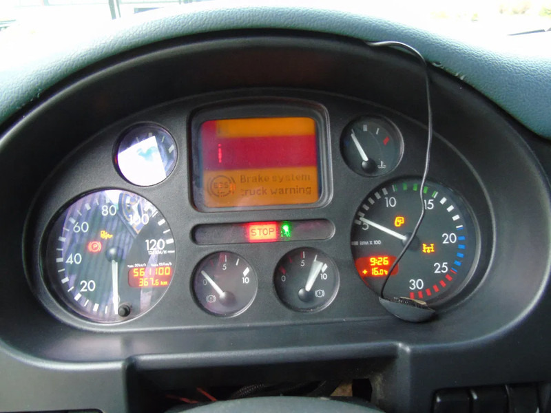 Камион с кран DAF CF 85.380 + MANUAL + HMF 1680 + HYVA + 6X2: снимка 9