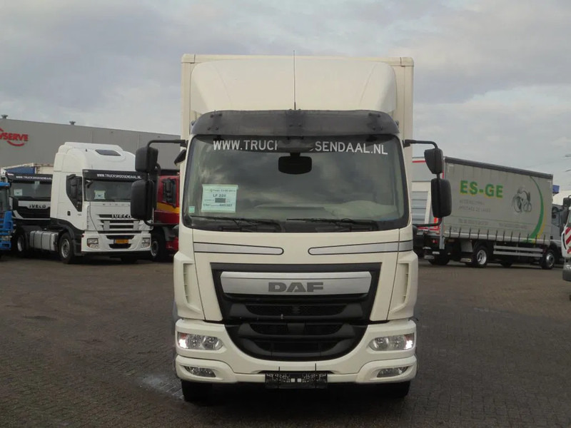 DAF LF 220 + Euro 6 + Dhollandia Lift+16 tons + Discounted from 31.950,- - Камион фургон: снимка 2 DAF LF 220 + Euro 6 + Dhollandia Lift+16 tons + Discounted from 31.950,- - Камион фургон: снимка 2
