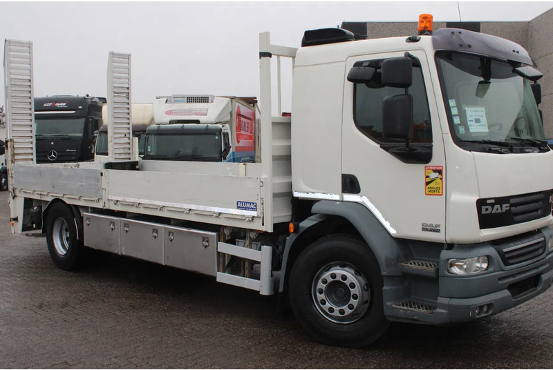 DAF LF 55.220 + EURO 5 - Автовоз камион: снимка 4 DAF LF 55.220 + EURO 5 - Автовоз камион: снимка 4