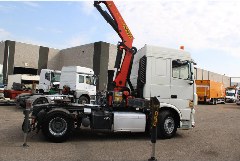 DAF XF 106.510 + PALFINGER 330002EH + 656 hours + EURO 6 - Камион с кран: снимка 4 DAF XF 106.510 + PALFINGER 330002EH + 656 hours + EURO 6 - Камион с кран: снимка 4