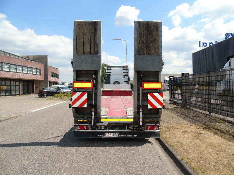 Faymonville 4x AXLE + 3.5METER EXTENDABLE + RAMPS FULLY FUNCTIONAL - Автовоз полуремарке: снимка 3 Faymonville 4x AXLE + 3.5METER EXTENDABLE + RAMPS FULLY FUNCTIONAL - Автовоз полуремарке: снимка 3