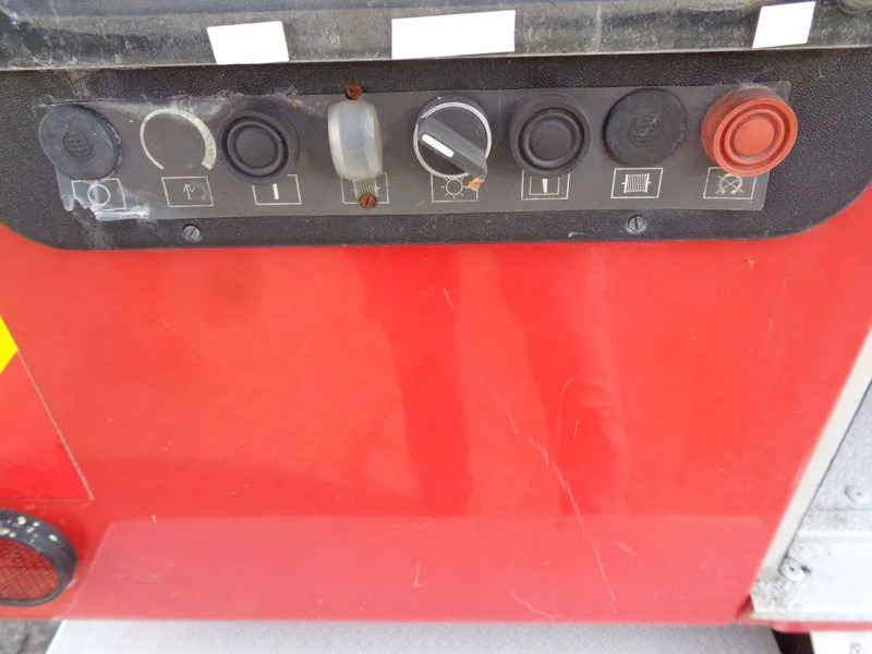 Пожарна кола Iveco 135-17 Manual + Firetruck: снимка 17