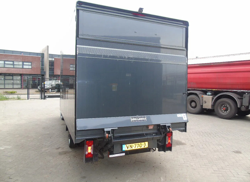 Iveco Daily 35C13 + LIFT + EURO 5 - Лекотоварен автомобил фургон: снимка 5 Iveco Daily 35C13 + LIFT + EURO 5 - Лекотоварен автомобил фургон: снимка 5
