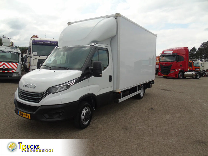 Iveco Daily 40 C18 + LIFT - Лекотоварен автомобил фургон: снимка 1 Iveco Daily 40 C18 + LIFT - Лекотоварен автомобил фургон: снимка 1