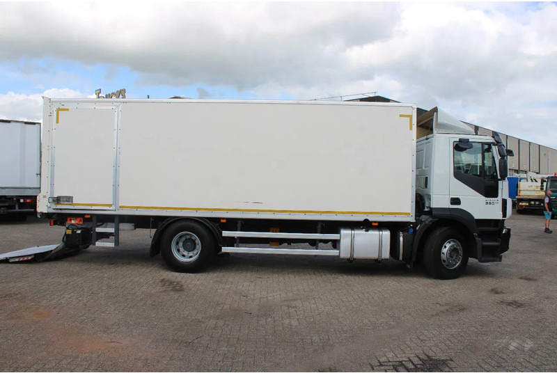 Iveco Stralis 330 + EURO 6 + NICE TRUCK + 19T - Камион фургон: снимка 5 Iveco Stralis 330 + EURO 6 + NICE TRUCK + 19T - Камион фургон: снимка 5