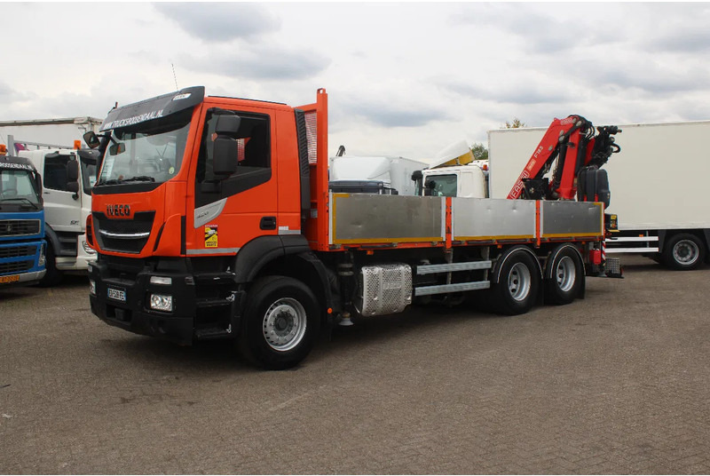 Iveco Stralis 420 + FASSI F185A.2.23 + 6X2 + REMOTE - Камион с кран: снимка 2 Iveco Stralis 420 + FASSI F185A.2.23 + 6X2 + REMOTE - Камион с кран: снимка 2