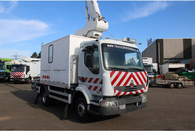 Renault Midlum 220 + manual - Камион: снимка 5 Renault Midlum 220 + manual - Камион: снимка 5