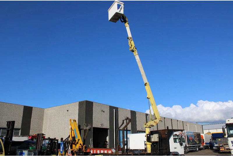 MAN 14.224 + EURO 2 + PTO + EFFER 95 / 2S + 11.5meter platform - Камион с кран: снимка 4 MAN 14.224 + EURO 2 + PTO + EFFER 95 / 2S + 11.5meter platform - Камион с кран: снимка 4