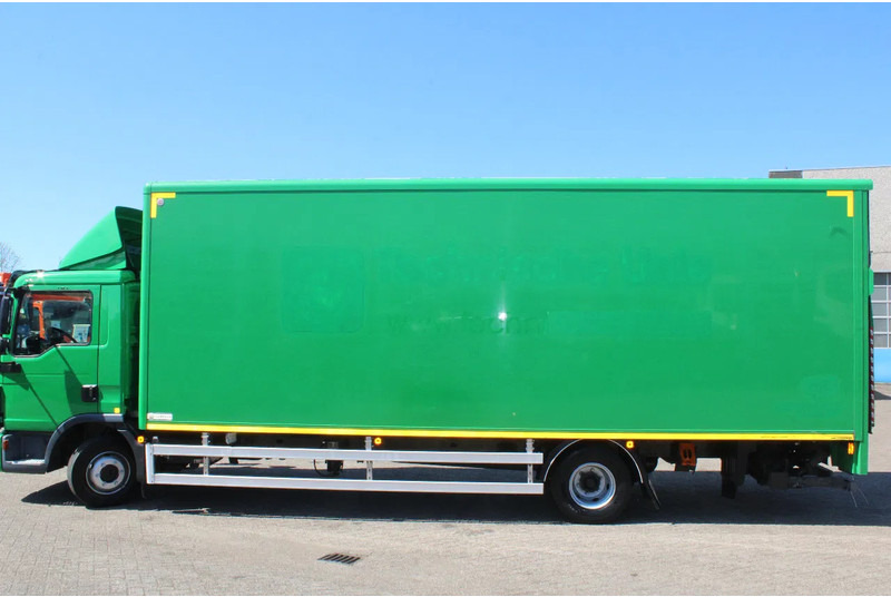 MAN TGL 12.180 + EURO 6 + LIFT + CAMERA - Камион фургон: снимка 4 MAN TGL 12.180 + EURO 6 + LIFT + CAMERA - Камион фургон: снимка 4