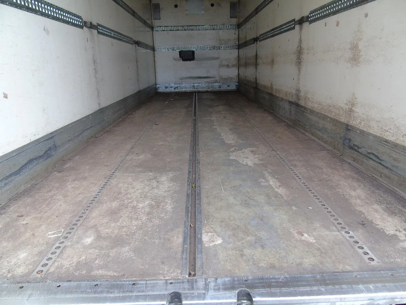 MAN TGM 12.250 + EURO 6 + LIFT - Камион фургон: снимка 5 MAN TGM 12.250 + EURO 6 + LIFT - Камион фургон: снимка 5