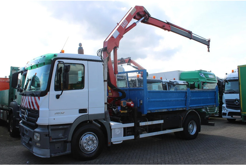 Mercedes-Benz Actros 2032 + HMF 1460 + Tipper + Steel Steel - Самосвал камион: снимка 3 Mercedes-Benz Actros 2032 + HMF 1460 + Tipper + Steel Steel - Самосвал камион: снимка 3