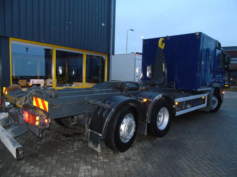 Mercedes-Benz Actros 2632 + PALFINGER + 6X2 + EURO 5 - Мултилифт с кука камион: снимка 3 Mercedes-Benz Actros 2632 + PALFINGER + 6X2 + EURO 5 - Мултилифт с кука камион: снимка 3