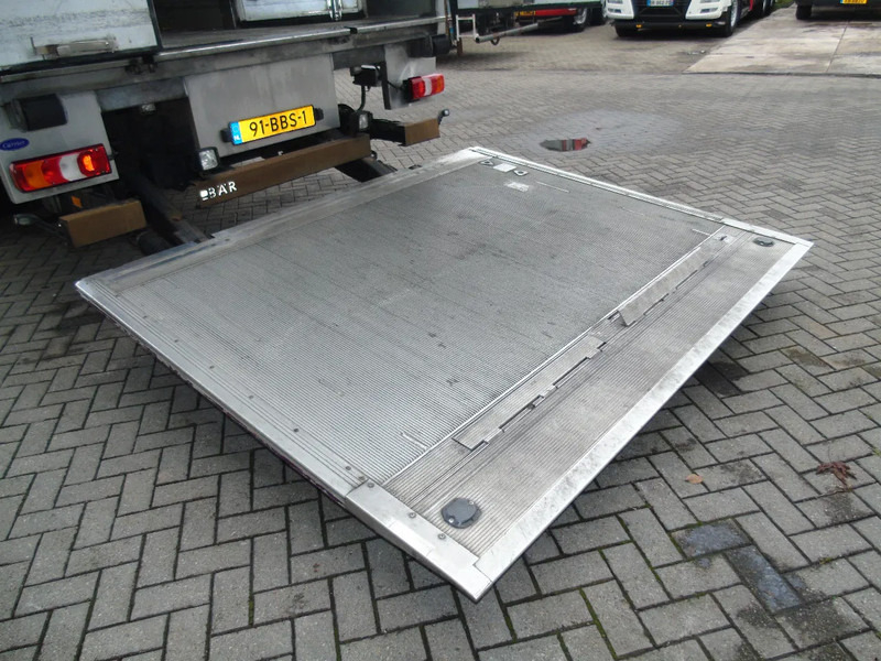 Mercedes-Benz Antos 1924 + EURO 6 + CARRIER 950 MT - Рефрижератор камион: снимка 5 Mercedes-Benz Antos 1924 + EURO 6 + CARRIER 950 MT - Рефрижератор камион: снимка 5