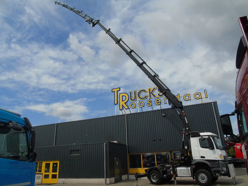 Mercedes-Benz Arocs 2051 + 4X4 + HIAB 302 E6 / JIB 70 X 4 + 10 EXTENTSIONS (512hours) - Камион с кран: снимка 3 Mercedes-Benz Arocs 2051 + 4X4 + HIAB 302 E6 / JIB 70 X 4 + 10 EXTENTSIONS (512hours) - Камион с кран: снимка 3