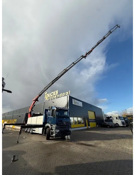 Mercedes-Benz Arocs 3251 + FASSI 660RA .26.HE 6x Extensions + 4x JIB + 8x4 + remote - Камион с кран: снимка 2 Mercedes-Benz Arocs 3251 + FASSI 660RA .26.HE 6x Extensions + 4x JIB + 8x4 + remote - Камион с кран: снимка 2