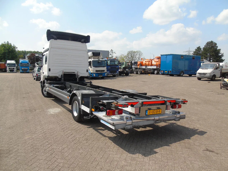 Mercedes-Benz Atego 1218 + EURO 6 + 5 PERS + BDF + LIFT - Контейнеровоз/ Сменна каросерия камион: снимка 4 Mercedes-Benz Atego 1218 + EURO 6 + 5 PERS + BDF + LIFT - Контейнеровоз/ Сменна каросерия камион: снимка 4
