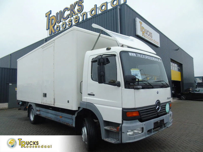 Mercedes-Benz Atego 1218 + MANUAL + LIFT - Камион фургон: снимка 1 Mercedes-Benz Atego 1218 + MANUAL + LIFT - Камион фургон: снимка 1