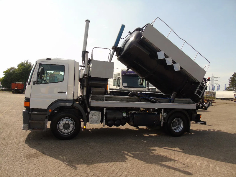 Mercedes-Benz Atego 1923 + 8.800 liter INOX + complete pump/tipper/functional + EURO 2 - Каналопочистваща машина: снимка 2 Mercedes-Benz Atego 1923 + 8.800 liter INOX + complete pump/tipper/functional + EURO 2 - Каналопочистваща машина: снимка 2