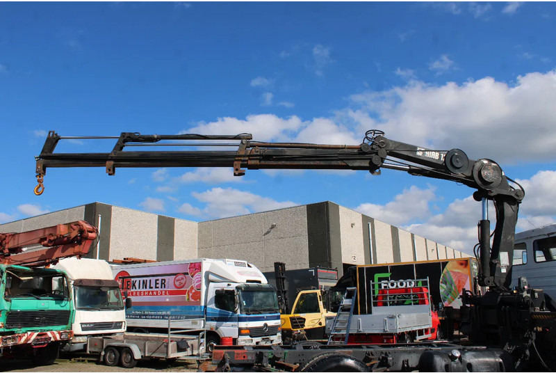 Mercedes-Benz SK 2024 + HIAB 125 + MANUAL - Камион с кран: снимка 5 Mercedes-Benz SK 2024 + HIAB 125 + MANUAL - Камион с кран: снимка 5