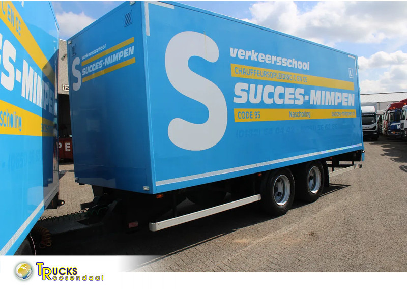 Pacton 2X AXLE + NICE TRAILER - Затворена каросерия ремарке: снимка 1 Pacton 2X AXLE + NICE TRAILER - Затворена каросерия ремарке: снимка 1