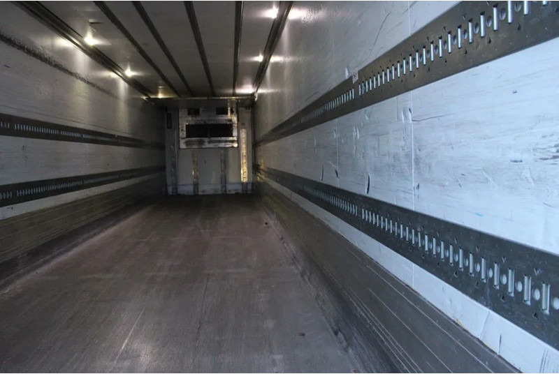 Schmitz Cargobull CARRIER VECTOR 1950 + 2.58 HEIGHT + LIFT 10-24TUV - Рефрижератор полуремарке: снимка 4 Schmitz Cargobull CARRIER VECTOR 1950 + 2.58 HEIGHT + LIFT 10-24TUV - Рефрижератор полуремарке: снимка 4