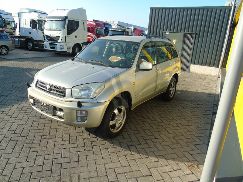 Toyota RAV4 + 4X4 + AUTOMAT + PETROL - Джип: снимка 2 Toyota RAV4 + 4X4 + AUTOMAT + PETROL - Джип: снимка 2