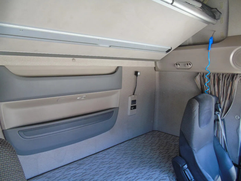 DAF XF 106.460 + EURO 6 SUPER SPACE CAB + INTARDER - Влекач: снимка 5 DAF XF 106.460 + EURO 6 SUPER SPACE CAB + INTARDER - Влекач: снимка 5