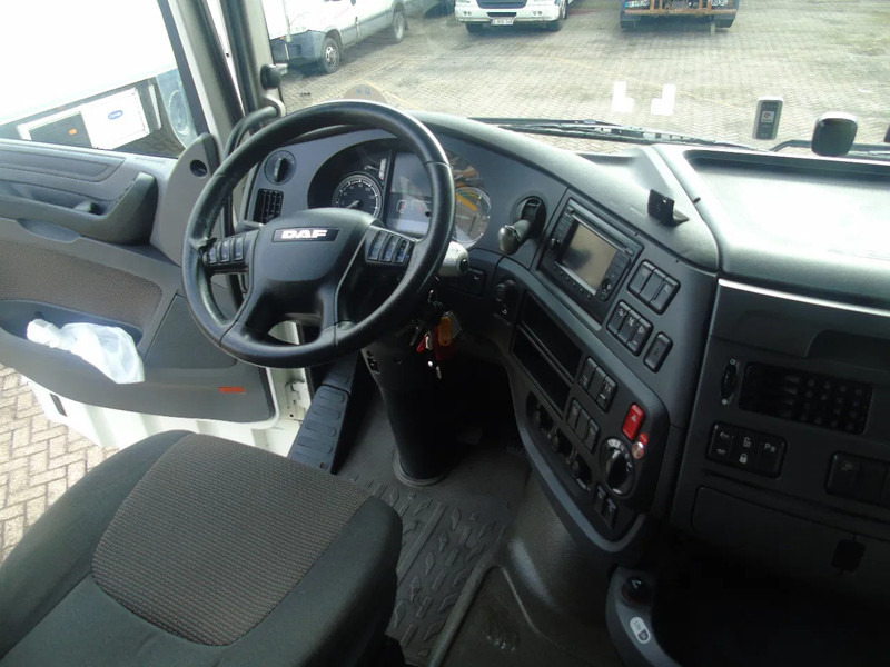 Влекач DAF XF 460 + EURO 6 + SSC: снимка 10