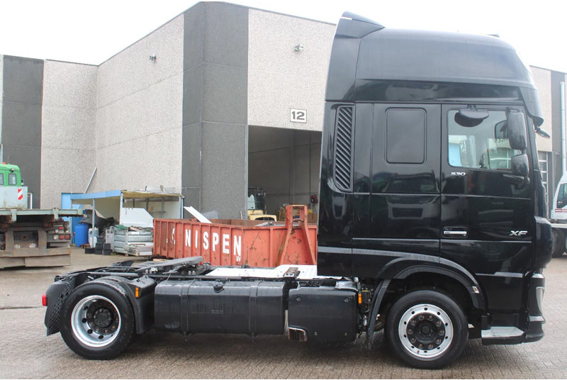 DAF XF 530 + EURO 6 + mega + full Options !!! - Влекач: снимка 4 DAF XF 530 + EURO 6 + mega + full Options !!! - Влекач: снимка 4