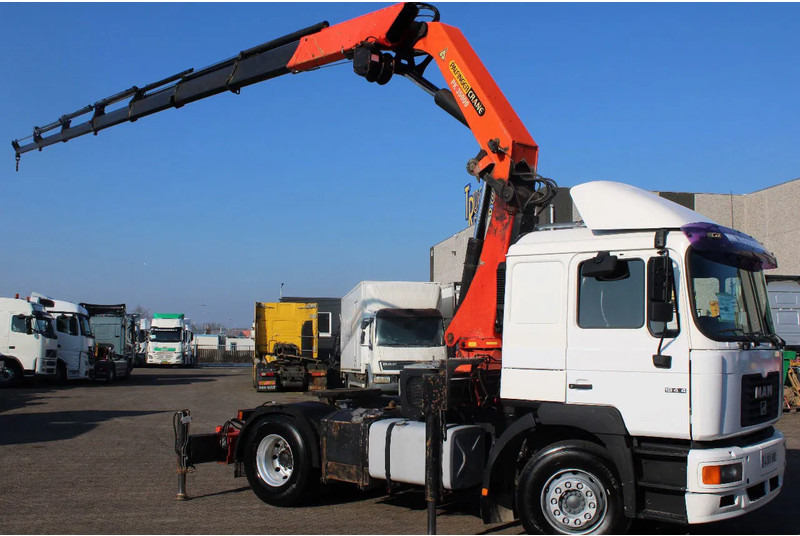 MAN 19.414 F2000 + PALFINGER PK35000 F + EURO 2 + MANUAL - Влекач: снимка 2 MAN 19.414 F2000 + PALFINGER PK35000 F + EURO 2 + MANUAL - Влекач: снимка 2