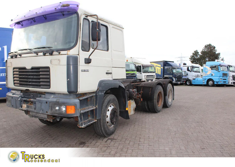 MAN F 26.364 + 6X4 + BIG AXLE + EURO 2 + MANUAL - Влекач: снимка 1 MAN F 26.364 + 6X4 + BIG AXLE + EURO 2 + MANUAL - Влекач: снимка 1