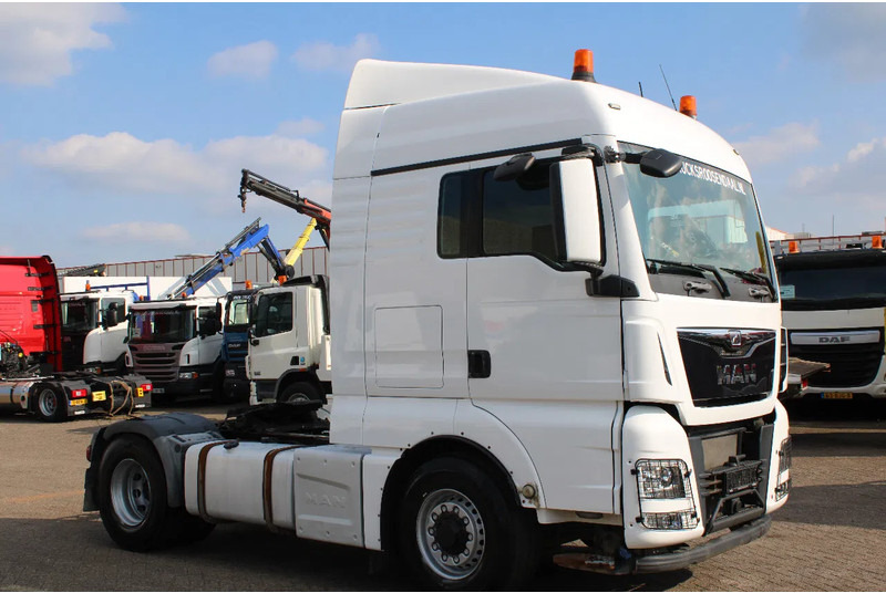 MAN TGX 18.480 + EURO 6 + 4x4 hydro + MANUAL + SPOILER - Влекач: снимка 4 MAN TGX 18.480 + EURO 6 + 4x4 hydro + MANUAL + SPOILER - Влекач: снимка 4