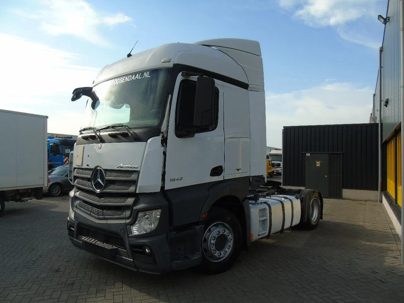 Mercedes-Benz Actros 1842 + euro 5 + spoiler - Влекач: снимка 2 Mercedes-Benz Actros 1842 + euro 5 + spoiler - Влекач: снимка 2