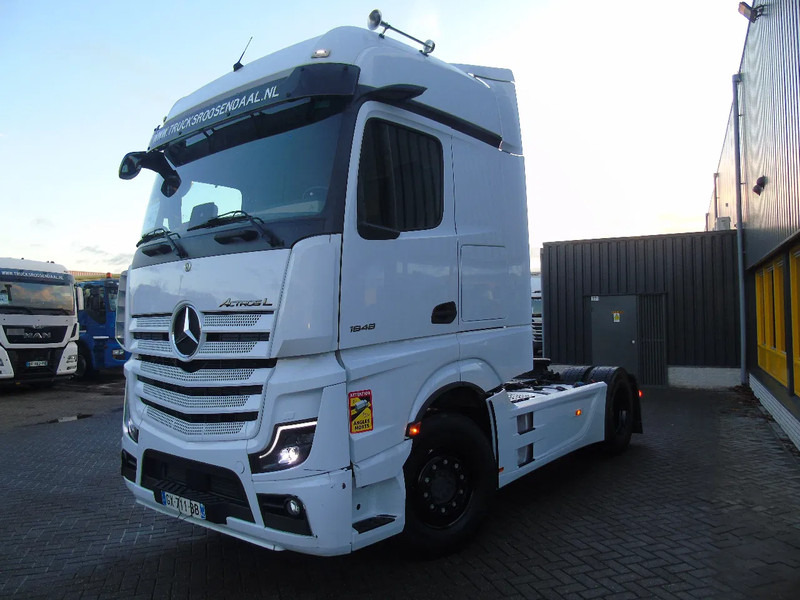 Mercedes-Benz Actros 1848 + RETARDER + PTO + FULL SPOILER + EURO 6 - Влекач: снимка 2 Mercedes-Benz Actros 1848 + RETARDER + PTO + FULL SPOILER + EURO 6 - Влекач: снимка 2