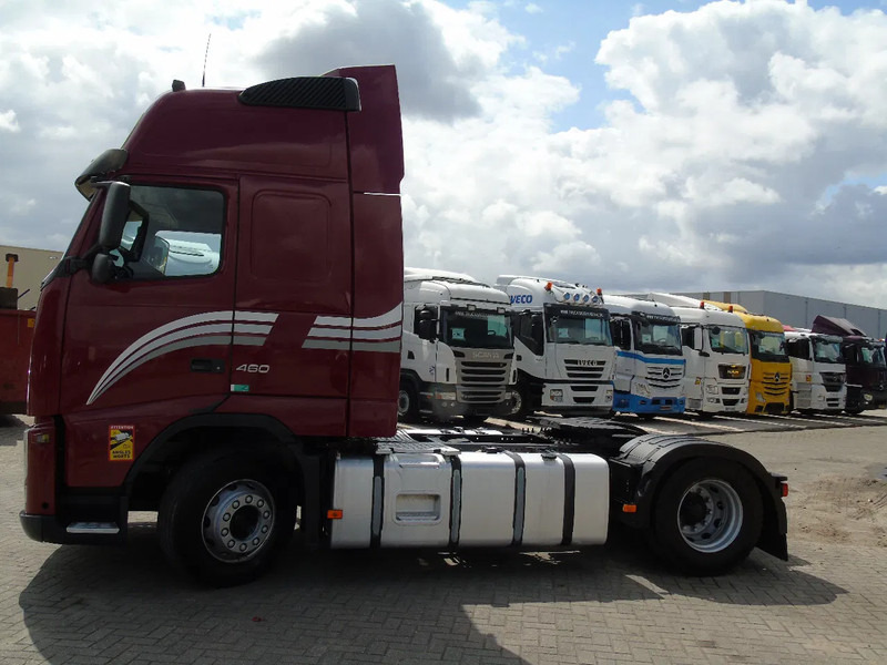 Volvo FH 460 + XL CABINE + EURO 5 + 6x IN STOCK - Влекач: снимка 4 Volvo FH 460 + XL CABINE + EURO 5 + 6x IN STOCK - Влекач: снимка 4
