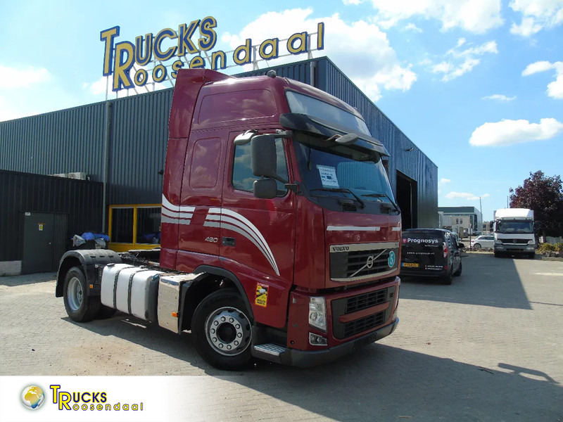 Volvo FH 460 + XL CABINE + MANUAL + EURO 5 + 6x IN STOCK - Влекач: снимка 1 Volvo FH 460 + XL CABINE + MANUAL + EURO 5 + 6x IN STOCK - Влекач: снимка 1