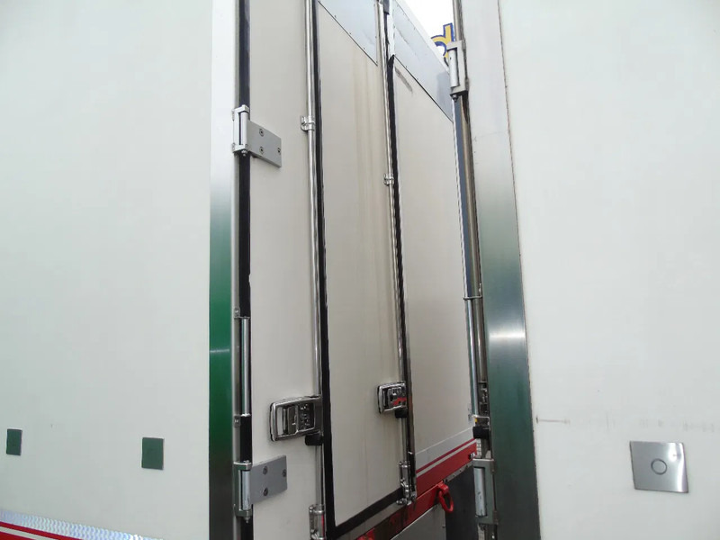 Рефрижератор камион Volvo FH 460 + TRS + COMBI + EURO 6: снимка 18 Рефрижератор камион Volvo FH 460 + TRS + COMBI + EURO 6: снимка 18