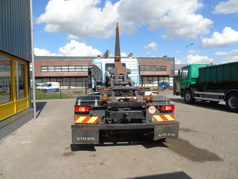 Volvo FM 340 + MANUAL + 19T - Мултилифт с кука камион: снимка 4 Volvo FM 340 + MANUAL + 19T - Мултилифт с кука камион: снимка 4