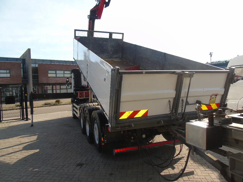 Volvo FM 420 + 8x4 + PALFINGER 24.001 SLD + REMOTE + COMPLETE COMBI - Камион с кран: снимка 4 Volvo FM 420 + 8x4 + PALFINGER 24.001 SLD + REMOTE + COMPLETE COMBI - Камион с кран: снимка 4