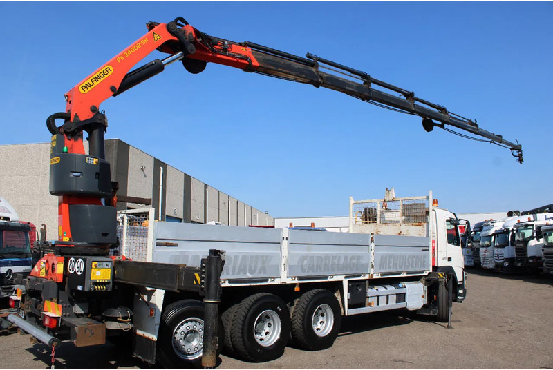 Volvo FMX 420 + PALFINGER 34002 SH F + 8X4 + EURO 6 + STEERING - Камион с кран: снимка 3 Volvo FMX 420 + PALFINGER 34002 SH F + 8X4 + EURO 6 + STEERING - Камион с кран: снимка 3