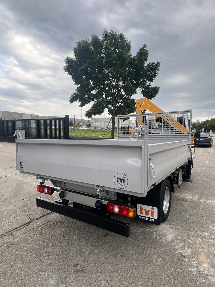 FUSO 35 3S - Камион с кран: снимка 4 FUSO 35 3S - Камион с кран: снимка 4